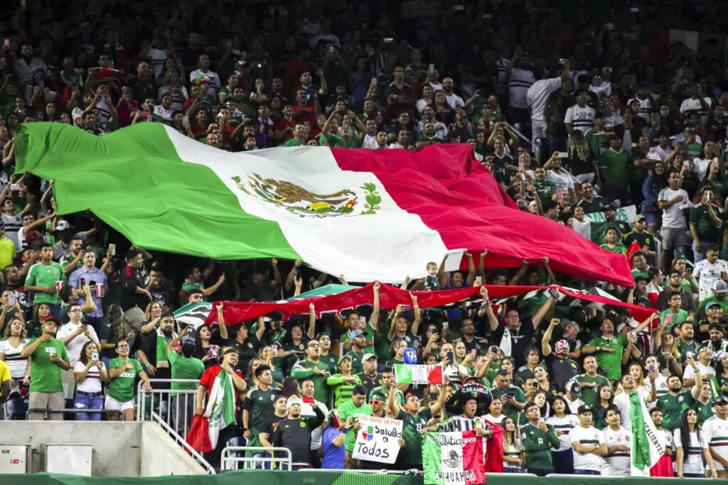 Unveiling Five of Mexico's Greatest Boxers: Champions of All Time