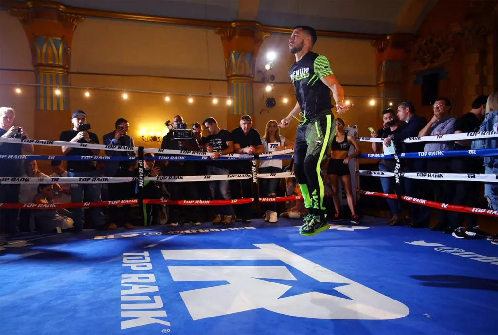 Lomachenko media 8