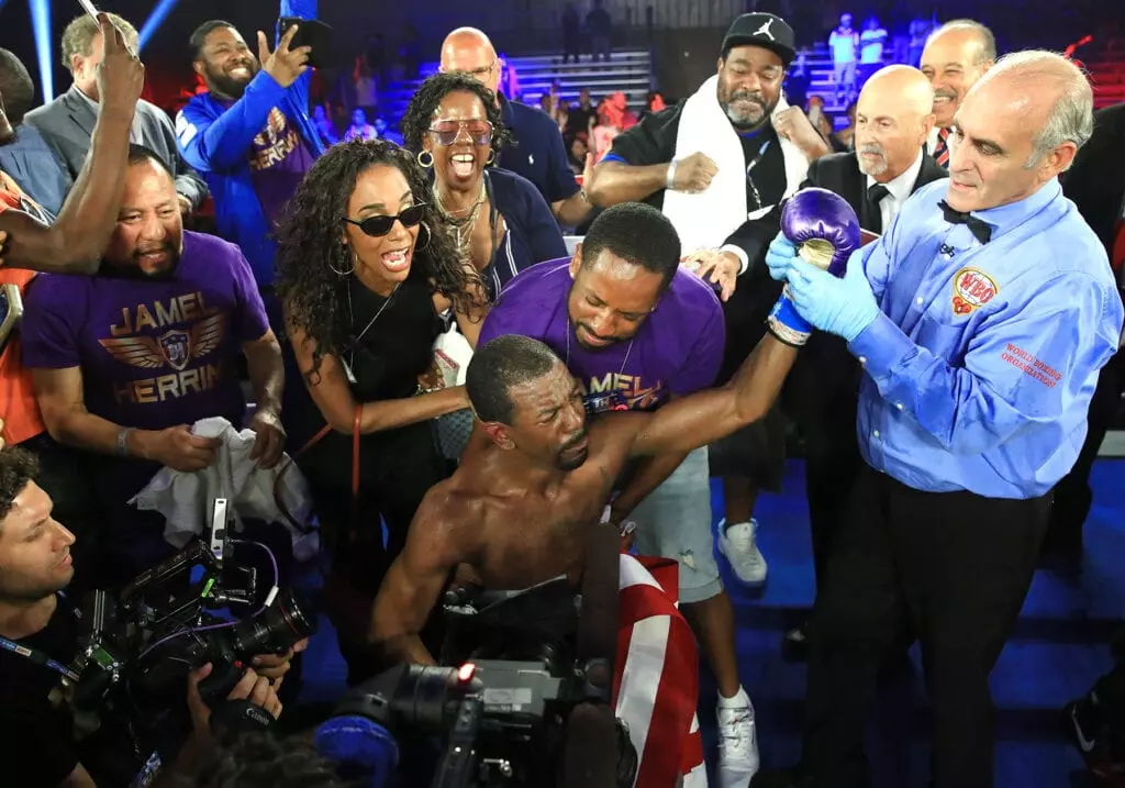Jamel Herring victorious