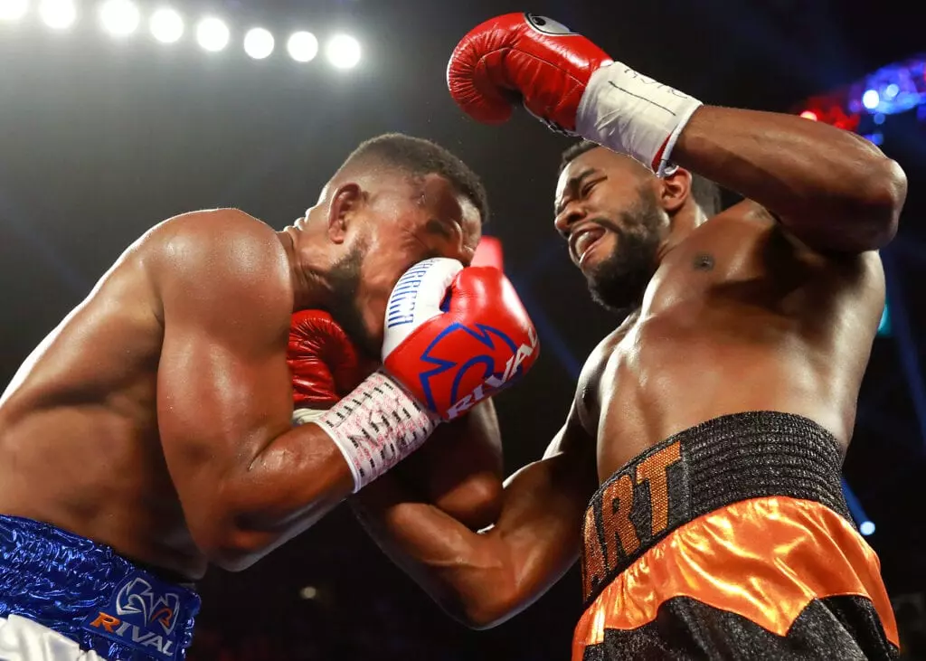 Jesse Hart vs Sullivan Barrera action4