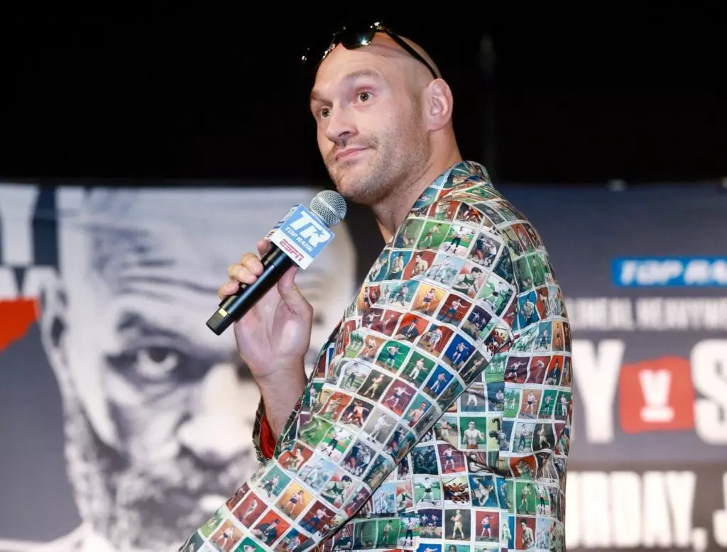 Tyson Fury sends message to Wladimir Klitschko on ten-year anniversary
