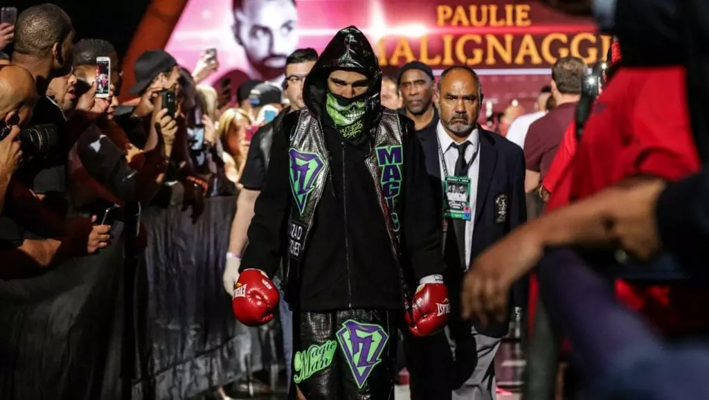 malignaggi entrance large 0