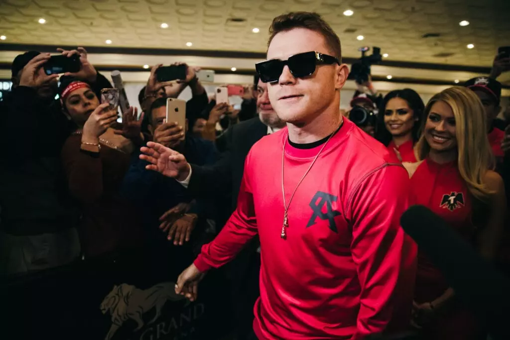 Canelo Arrived In Miami Sunday Night