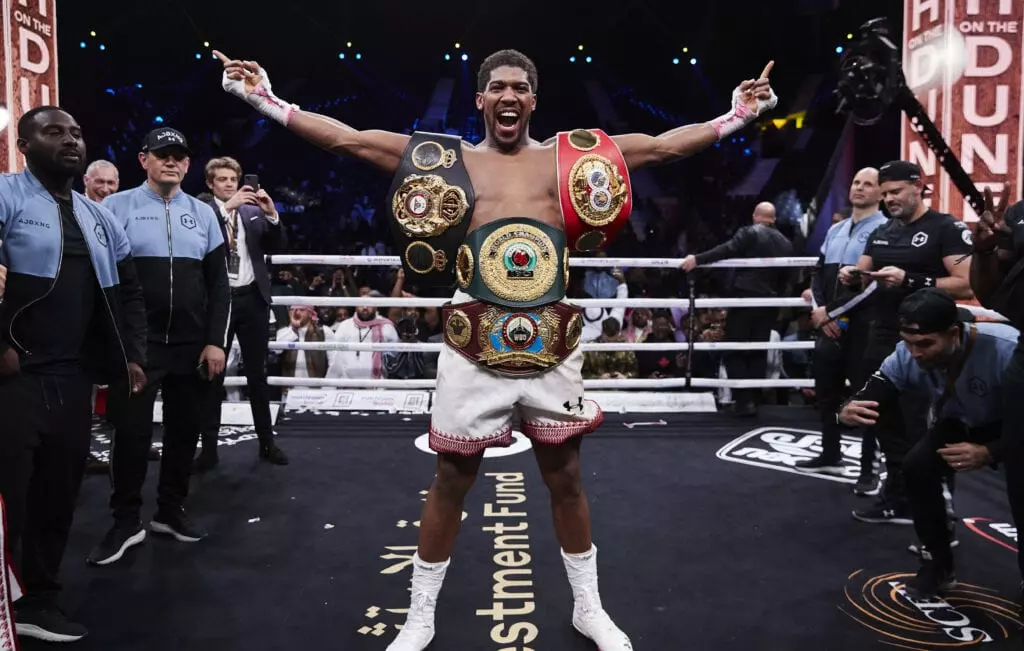 Anthony Joshua Concedes He's Likely Dropping WBO Title