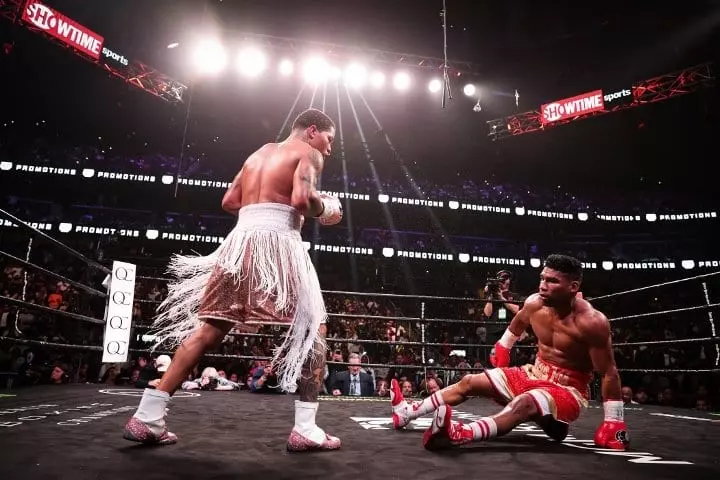 davis gamboa fight 23