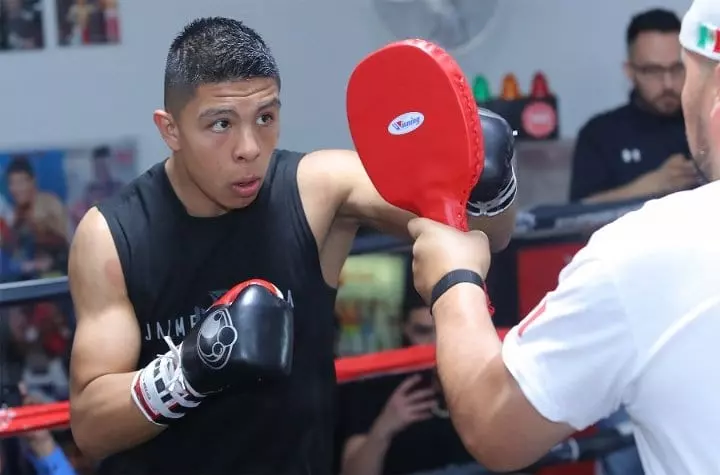 jaime munguia 13 1