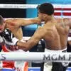 Shakur Stevenson vs Felix Carabello action2