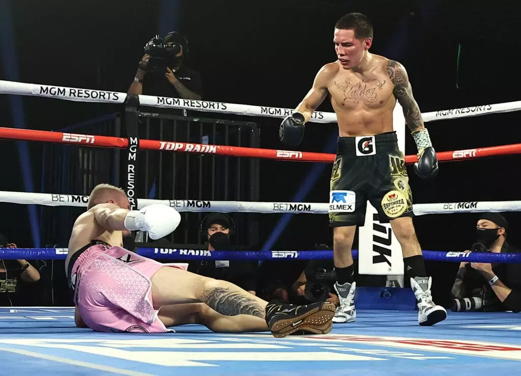 Oscar Valdez vs Jayson Velez knockdown2