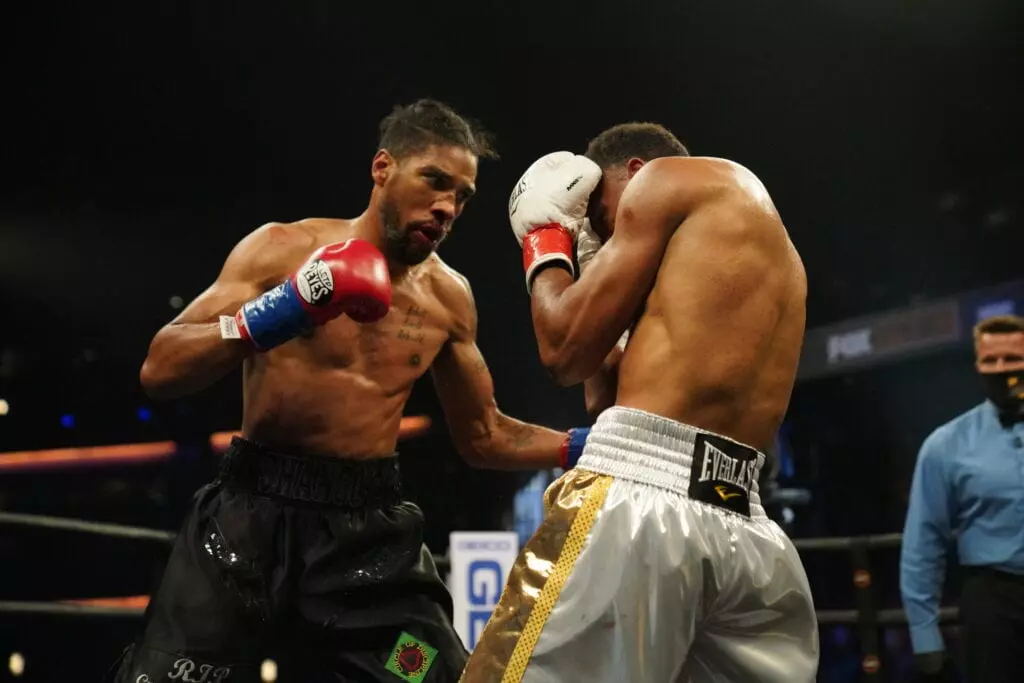 Jamal James vs Thomas Dulorme Fight Night14
