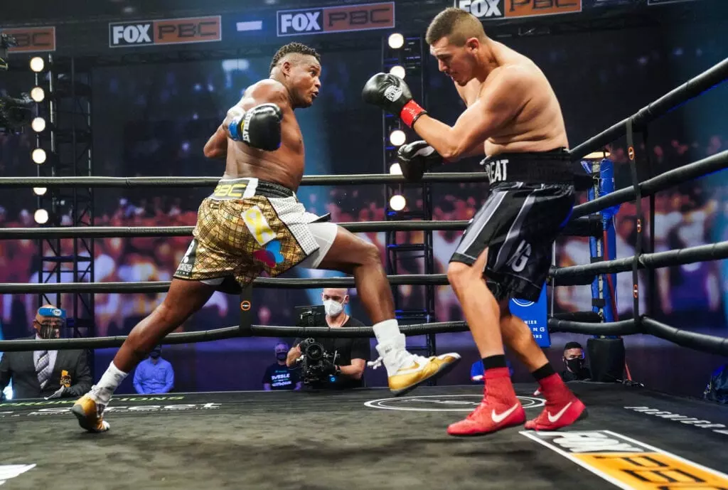 California Commission Released Heayweight Flores' Purse
