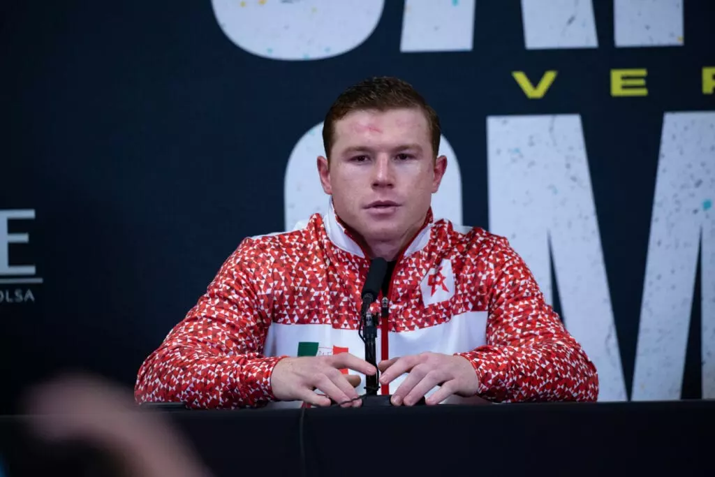 Winky Wright On How To Beat Canelo- Can't Let Him 'Set'