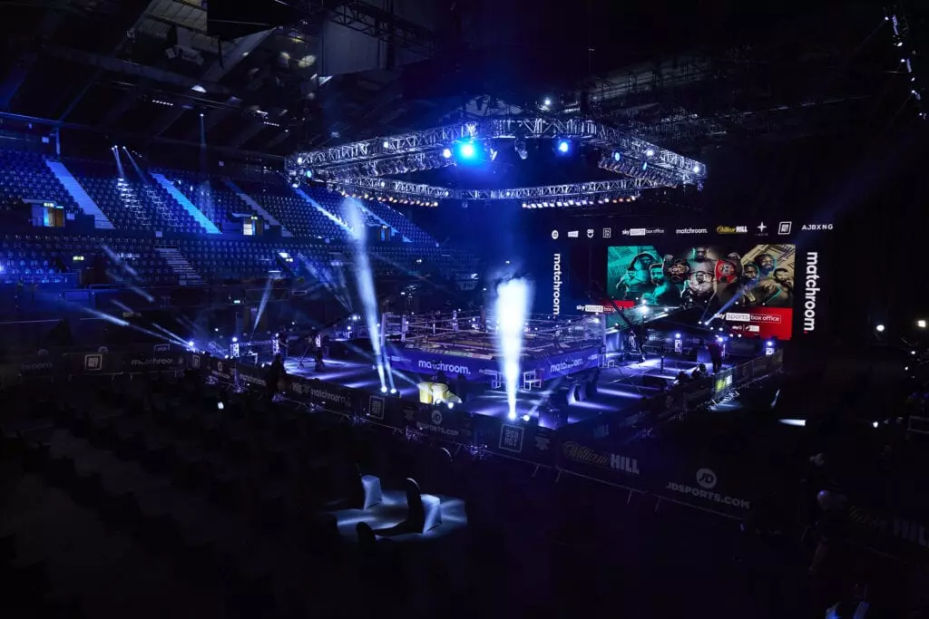 Tszyu Bombs Replacement Opponent In Three Rounds