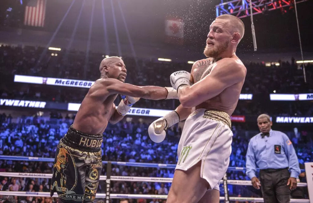 Tony Bellew Leaves Mayweather Out of His Top Three Greatest Boxers - Tony Bellew Greatest Boxers