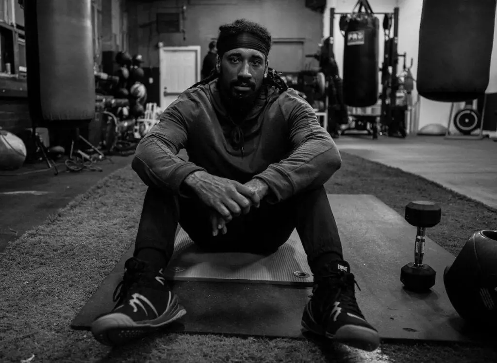 Andrade-Alimkhanuly Purse Bid Scheduled