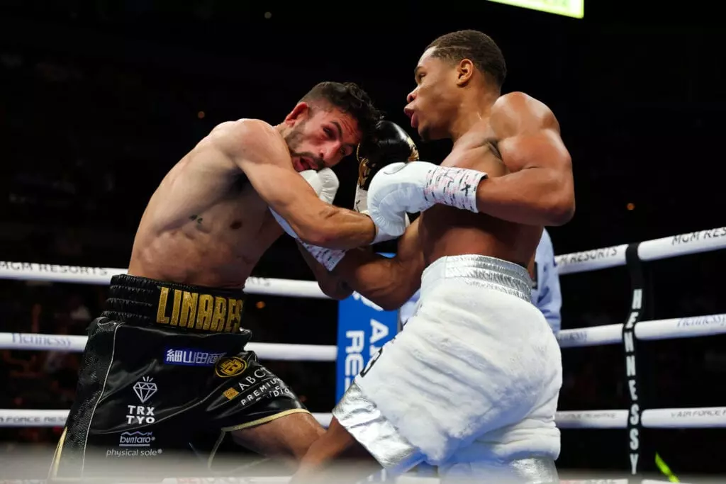 Dominant Early Devin Haney Had To Hang On For Decision Win