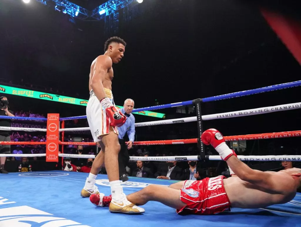 David Morrell Jr Bombs Cázares At The Armory