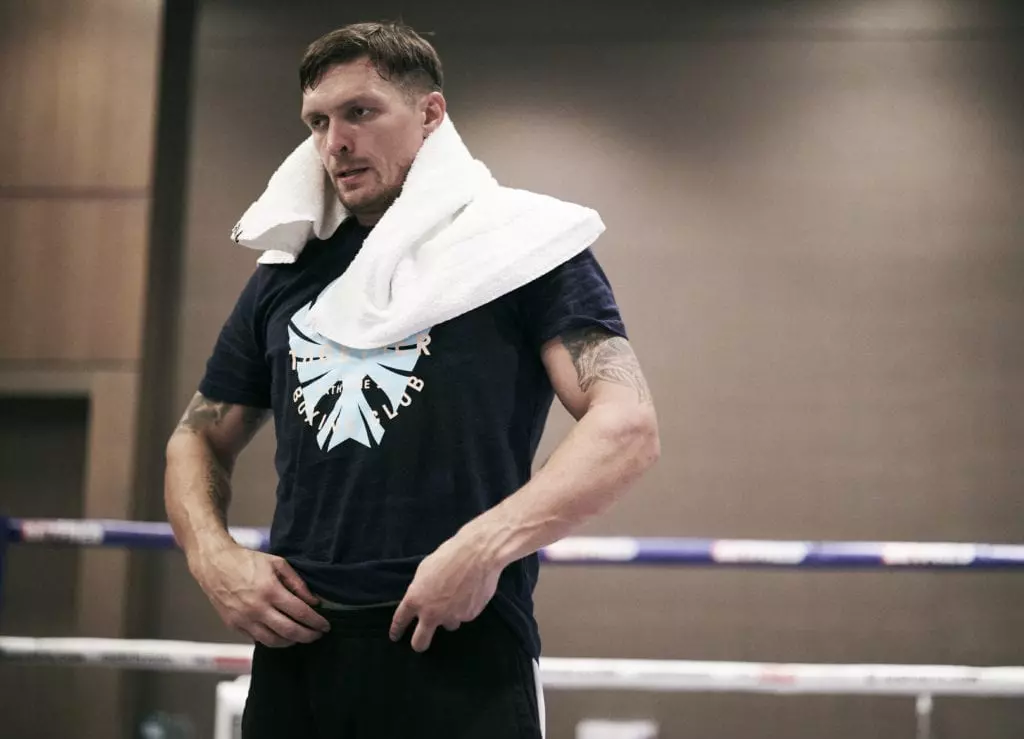 Ukrainian Government Will Let Heavyweight Champ Usyk Fight