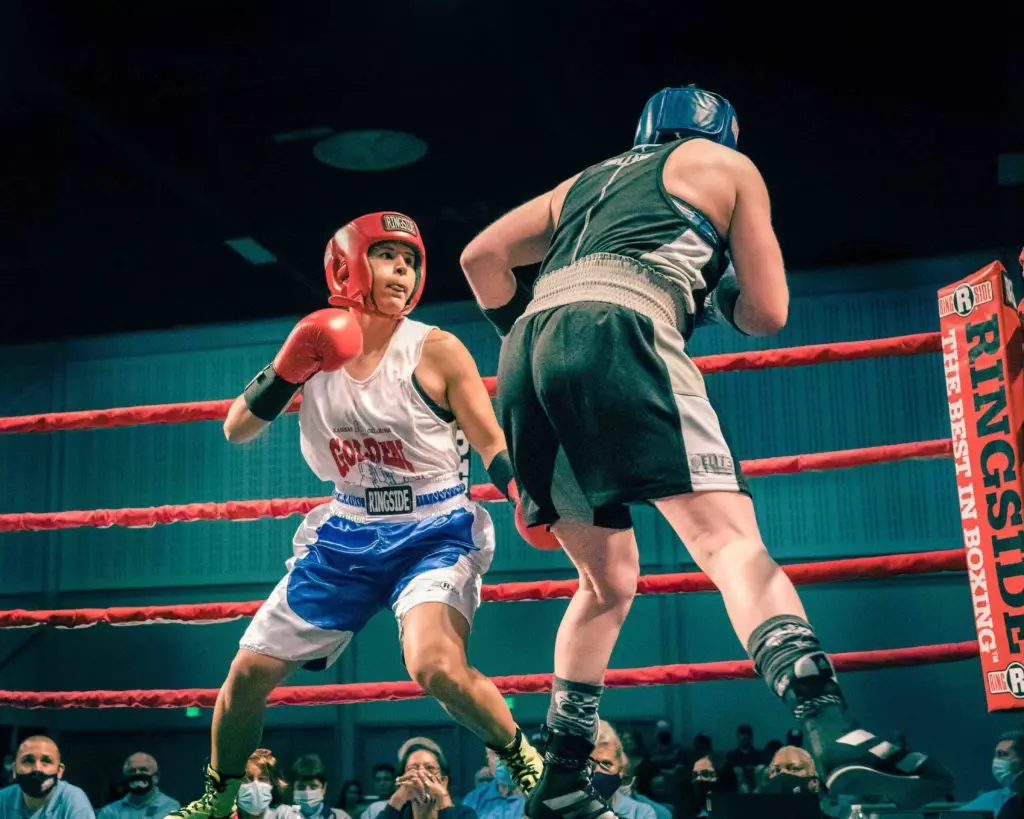 Neida Ibarra Victorious At Golden Gloves Saturday