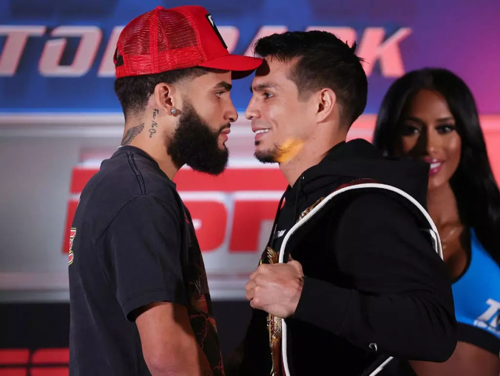 Jose Zepeda Stops Vargas In One Round