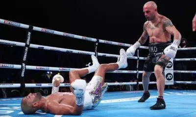 Kiko Martinez Kayoes Kid Galahad In Featherweight Title Upset