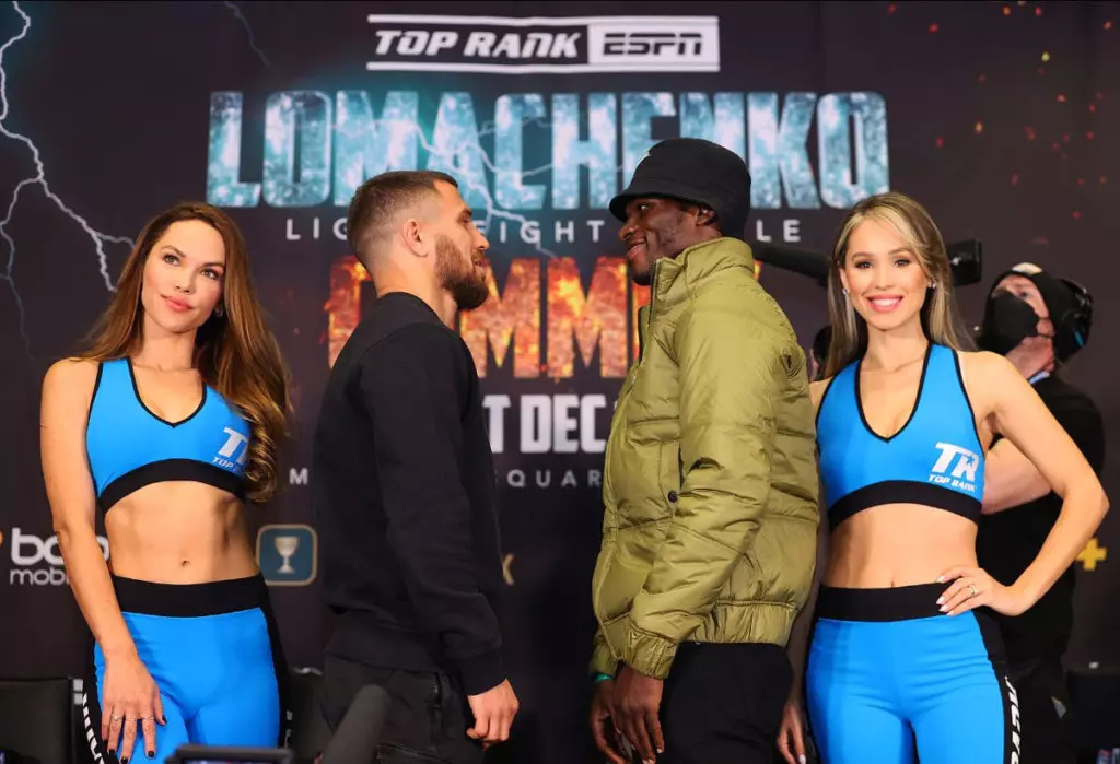Vasiliy Lomachenko Dismantles Commey