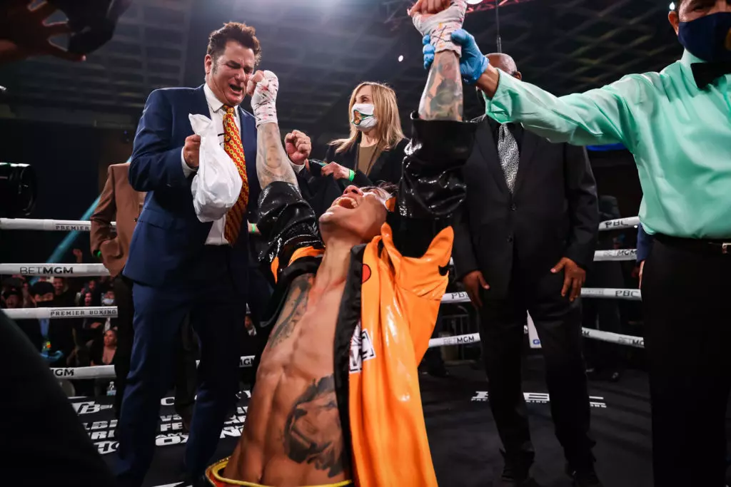 Manny Pacquiao Inspired New Filipino World Champ Magsayo