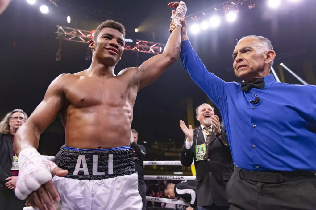 PBC/Showtime Announce Compelling Rivera-Martin Clash