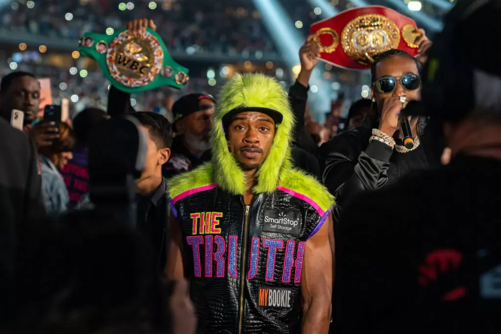 Errol Spence Responds To De La Hoya Pleading For Fight Deal
