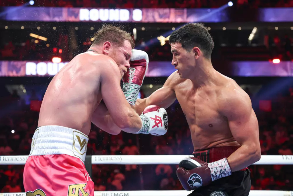 Oscar De La Hoya Shares Candid Thoughts on Potential Canelo vs. Bivol Rematch - Canelo Alvarez