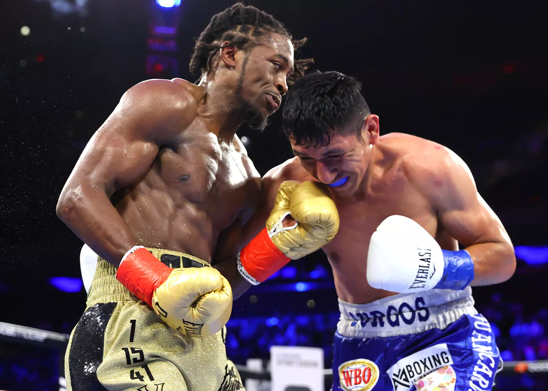 Top Rank Confirm Homecoming Title Defence for Keyshawn Davis - Keyshawn Davis vs Edwin De Los Santos