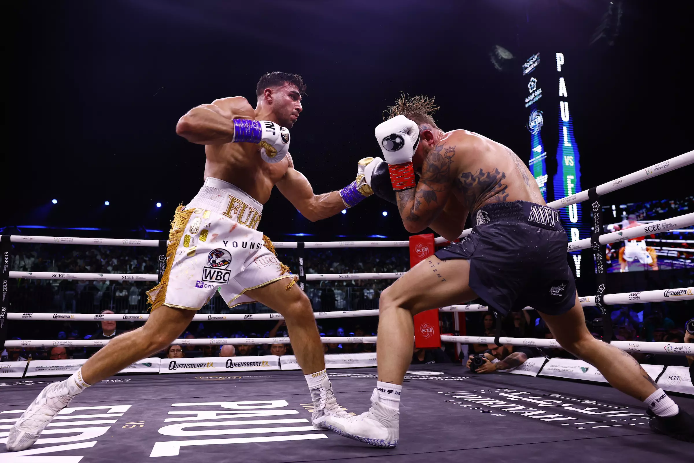 Tommy Fury Hands Jake Paul First Loss By Split Decision