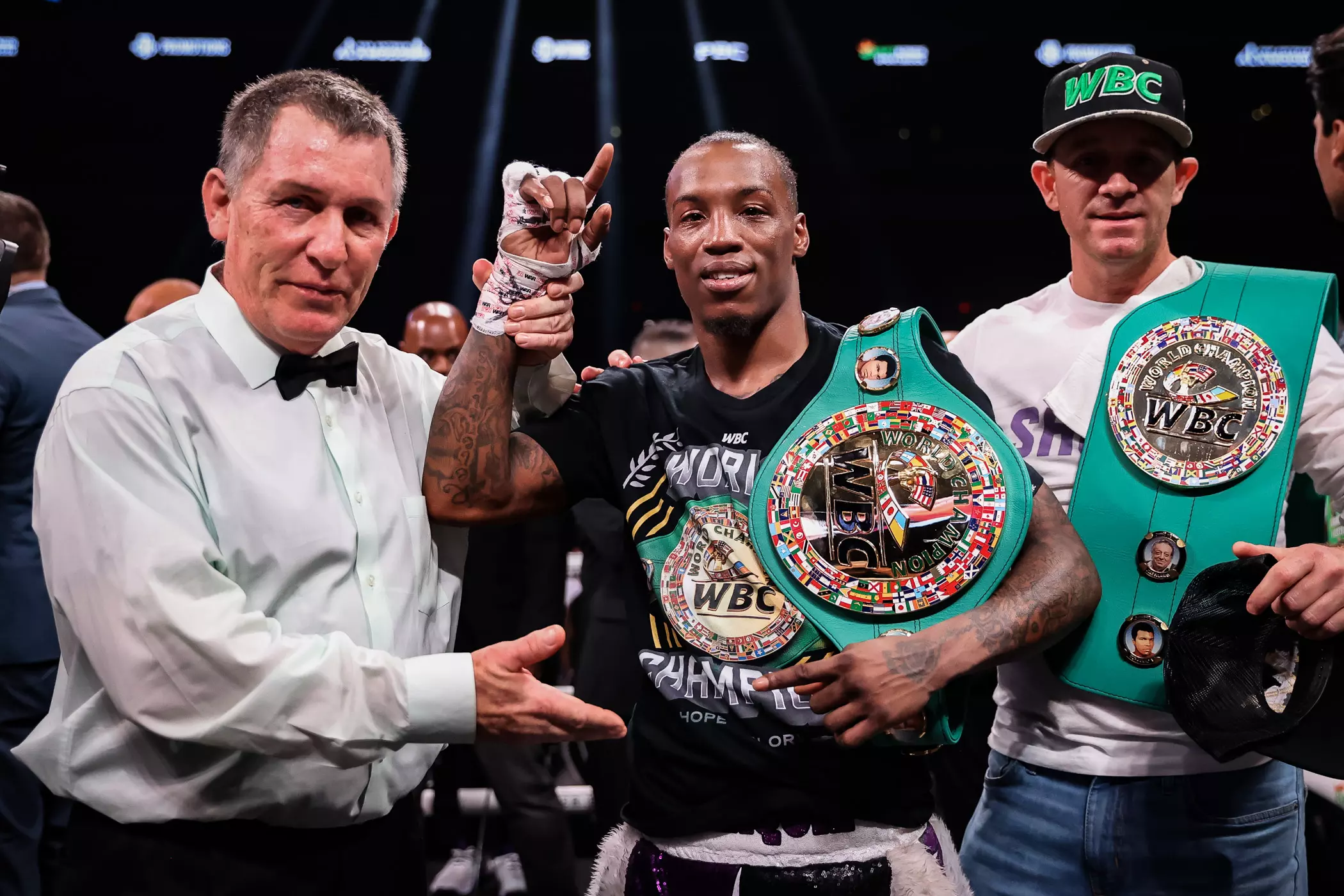 Hear Recap Of O'Shaquie Foster Win Over Vargas And Fight News