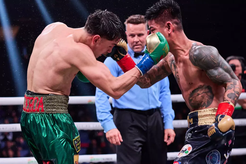 0117 Brandon Figueroa vs Mark Magsayo