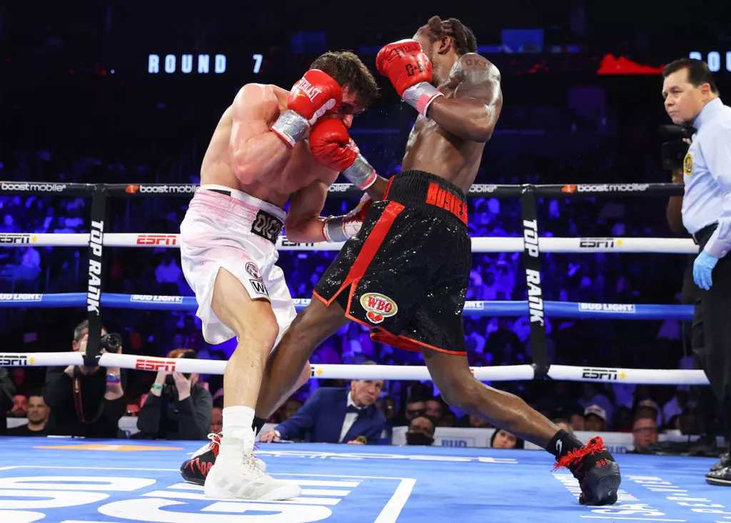 Keyshawn Davis vs Anthony Yigit action12 1
