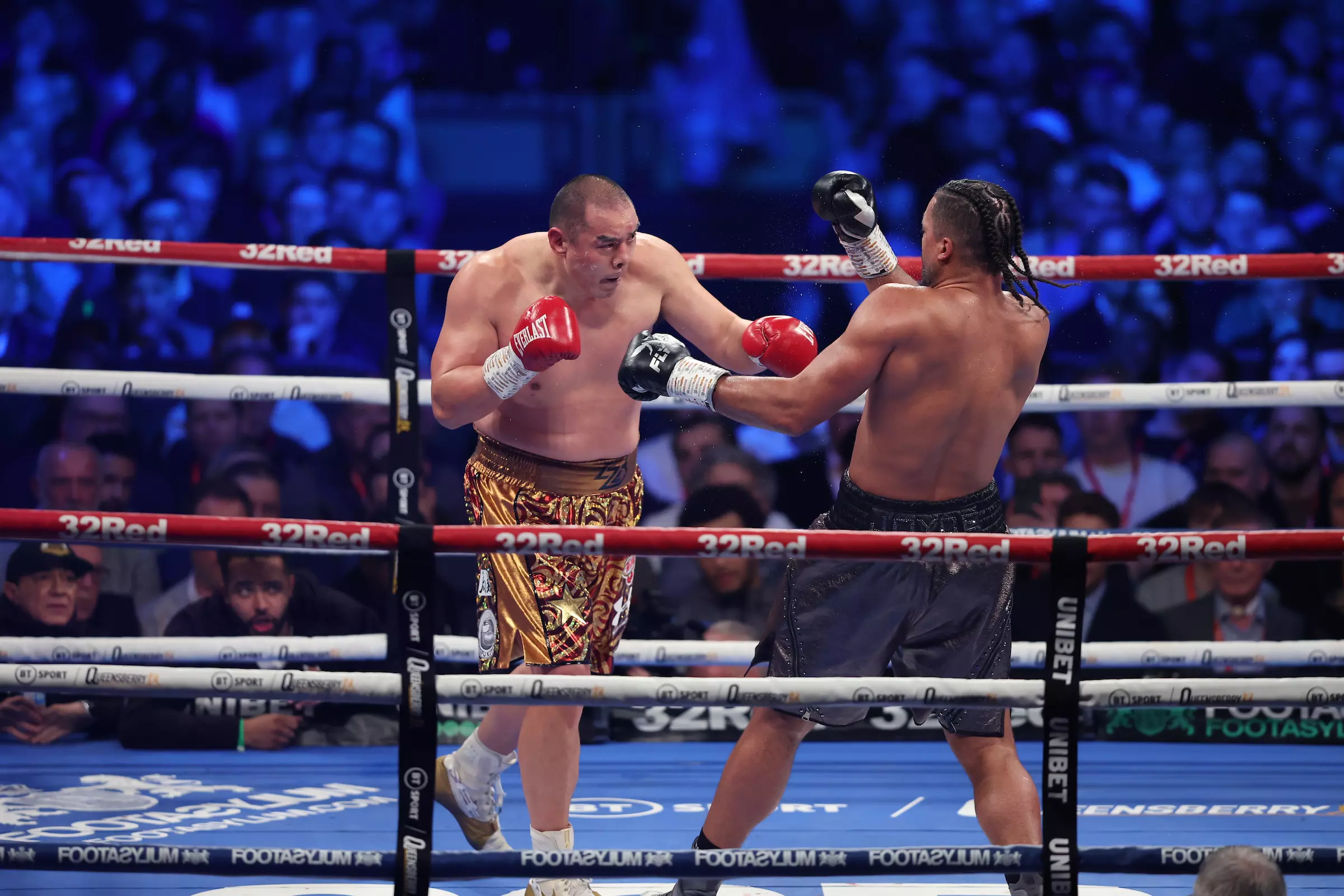 Top Chinese Boxers: Rising Stars and Established Fighters Shaping Their Future