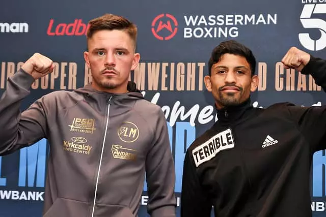 Erik Robles Stuns Lee McGregor