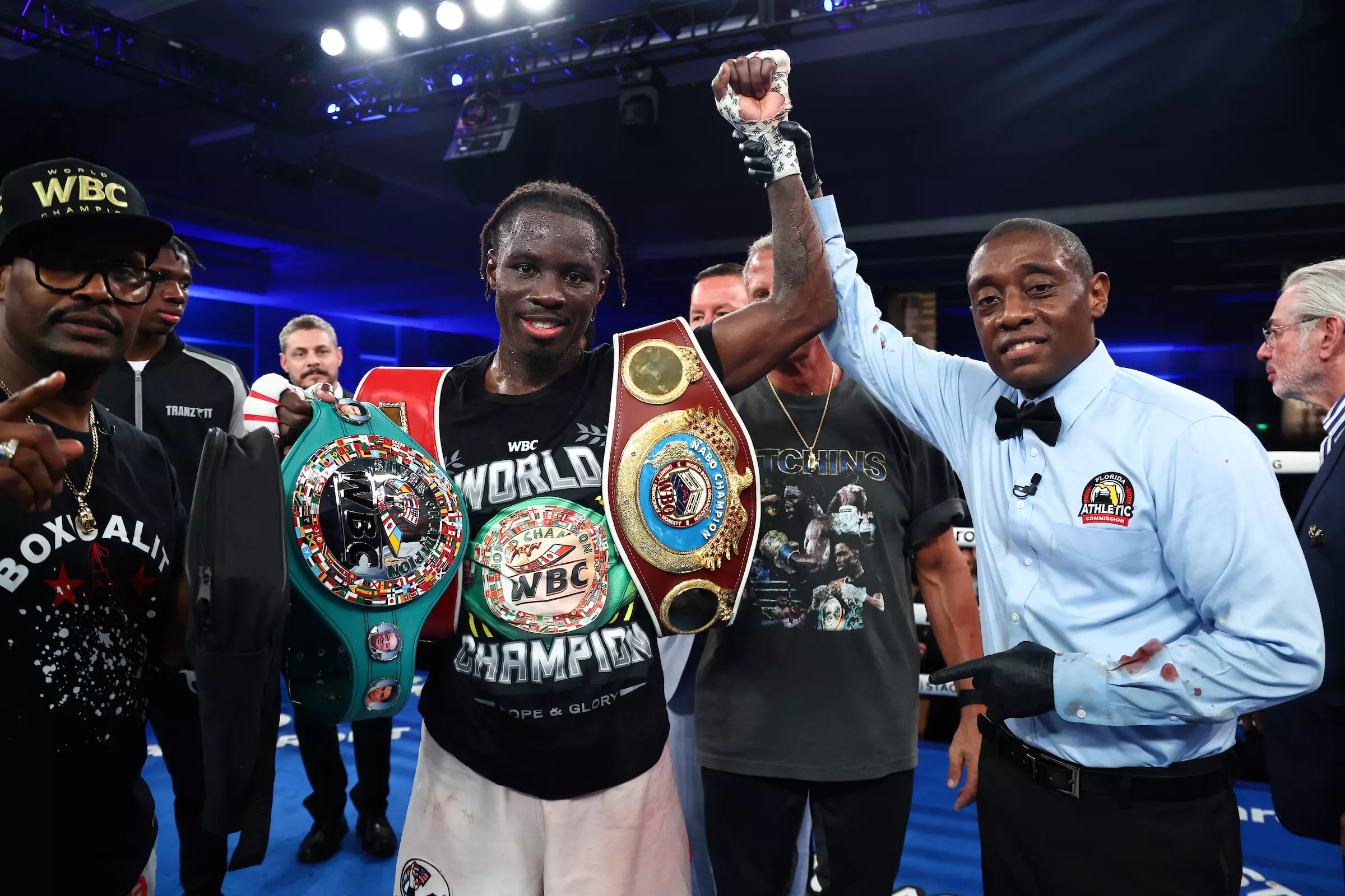 Richardson Hitchins vs. Gustavo Lemos: How to Stream, Betting Odds and Fight Card