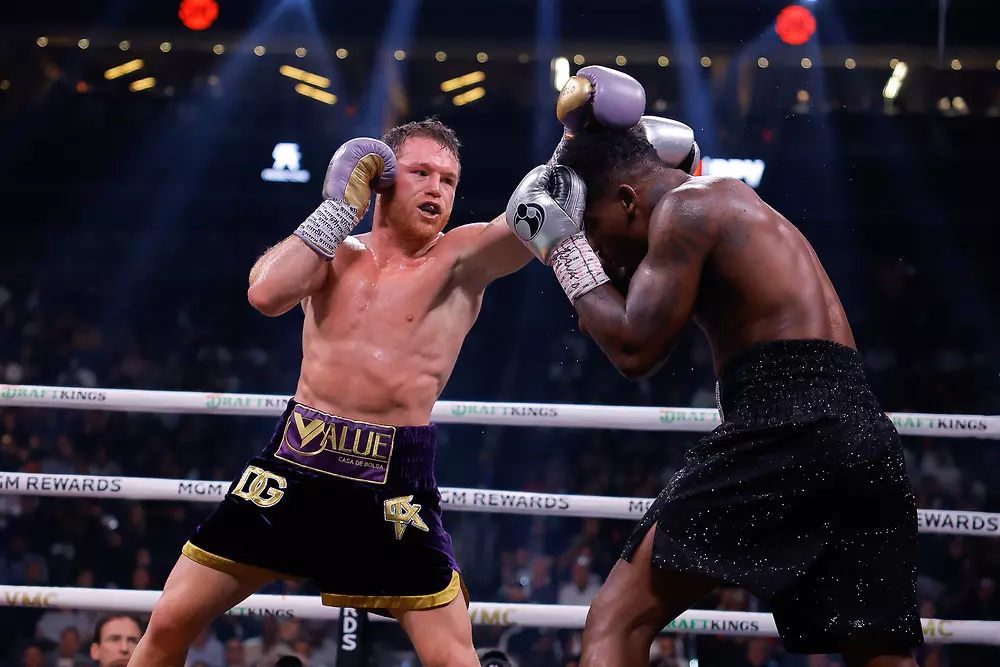 Joe Calzaghe delivers honest verdict on whether he views Canelo Alvarez as an all-time great