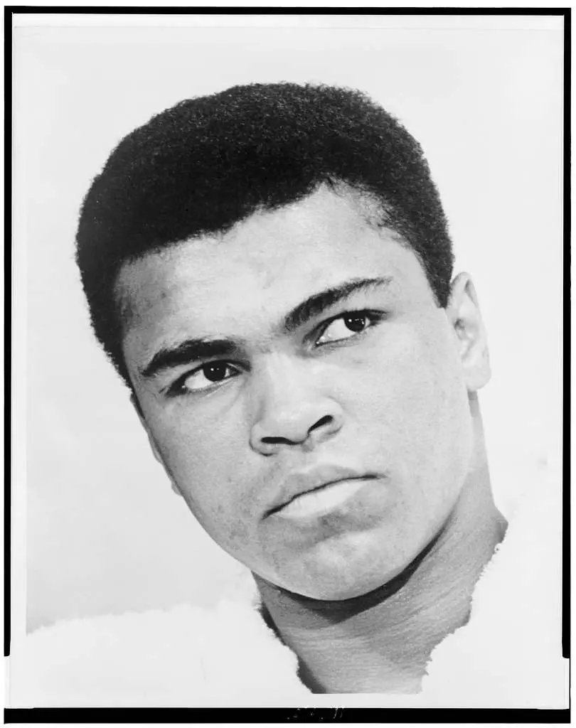 Muhammad Ali vs Larry Holmes – 45 years since Ali ran out of miracles