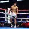 Jaime Munguía vs. Erik Bazinyan Ends With a Dramatic KO