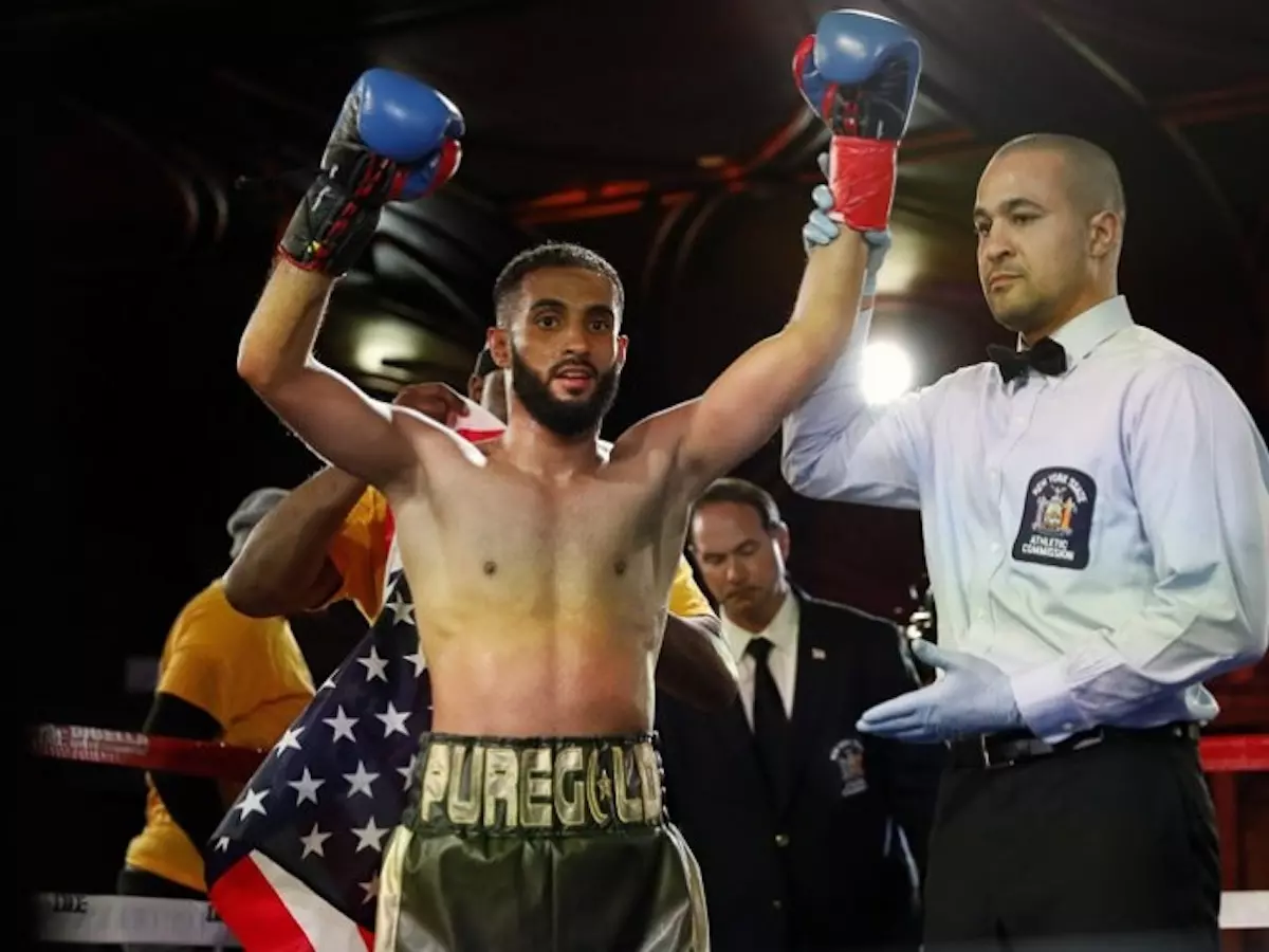 Unbeaten Super Bantamweight Prospect Eyes World Title Shot in 2024