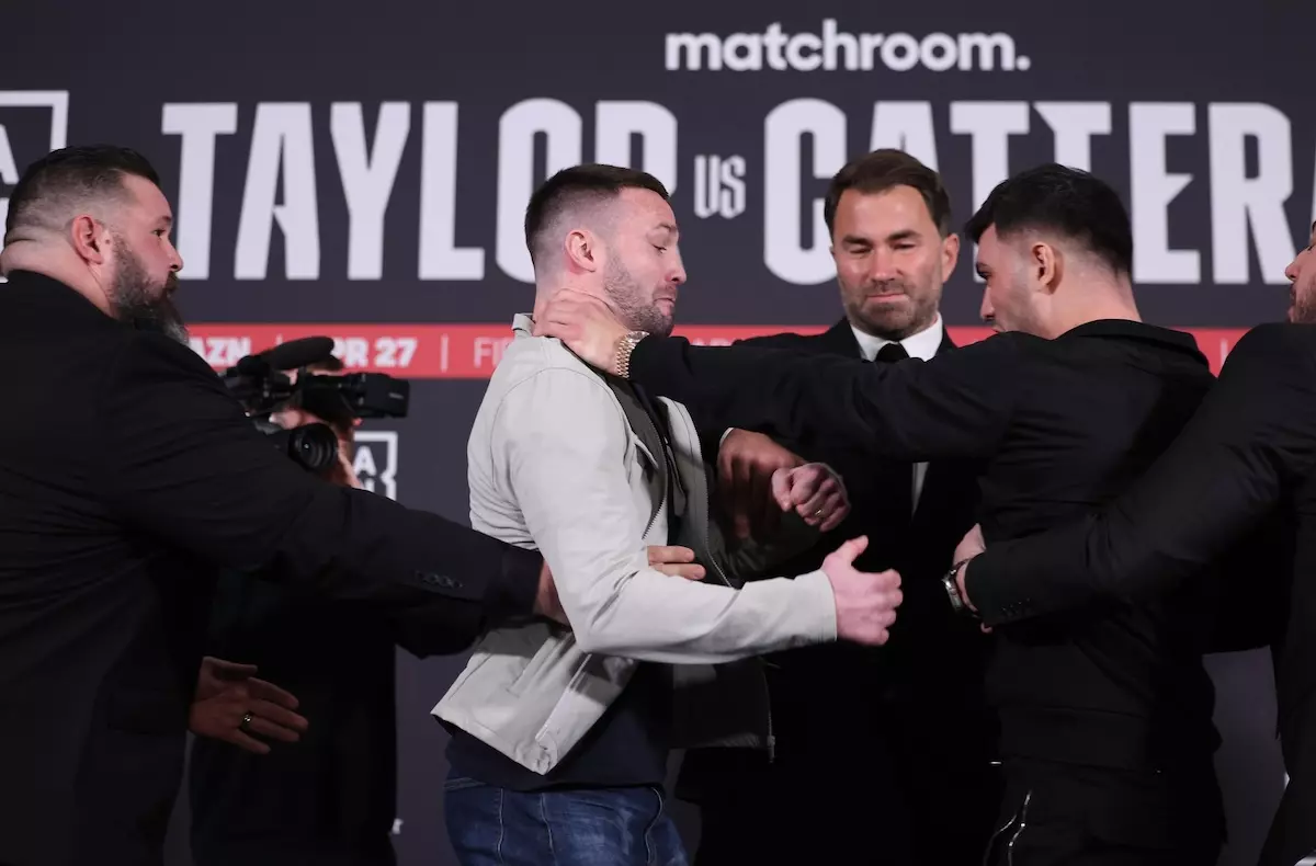 Fireworks at Presser for 140lbs All-British Clash