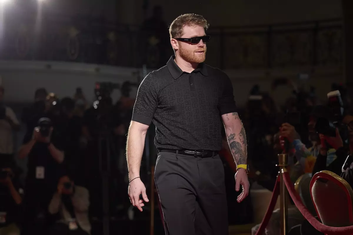 Canelo's Cinco De Mayo Triumph: Revisiting the Unification Battle Against Daniel Jacobs