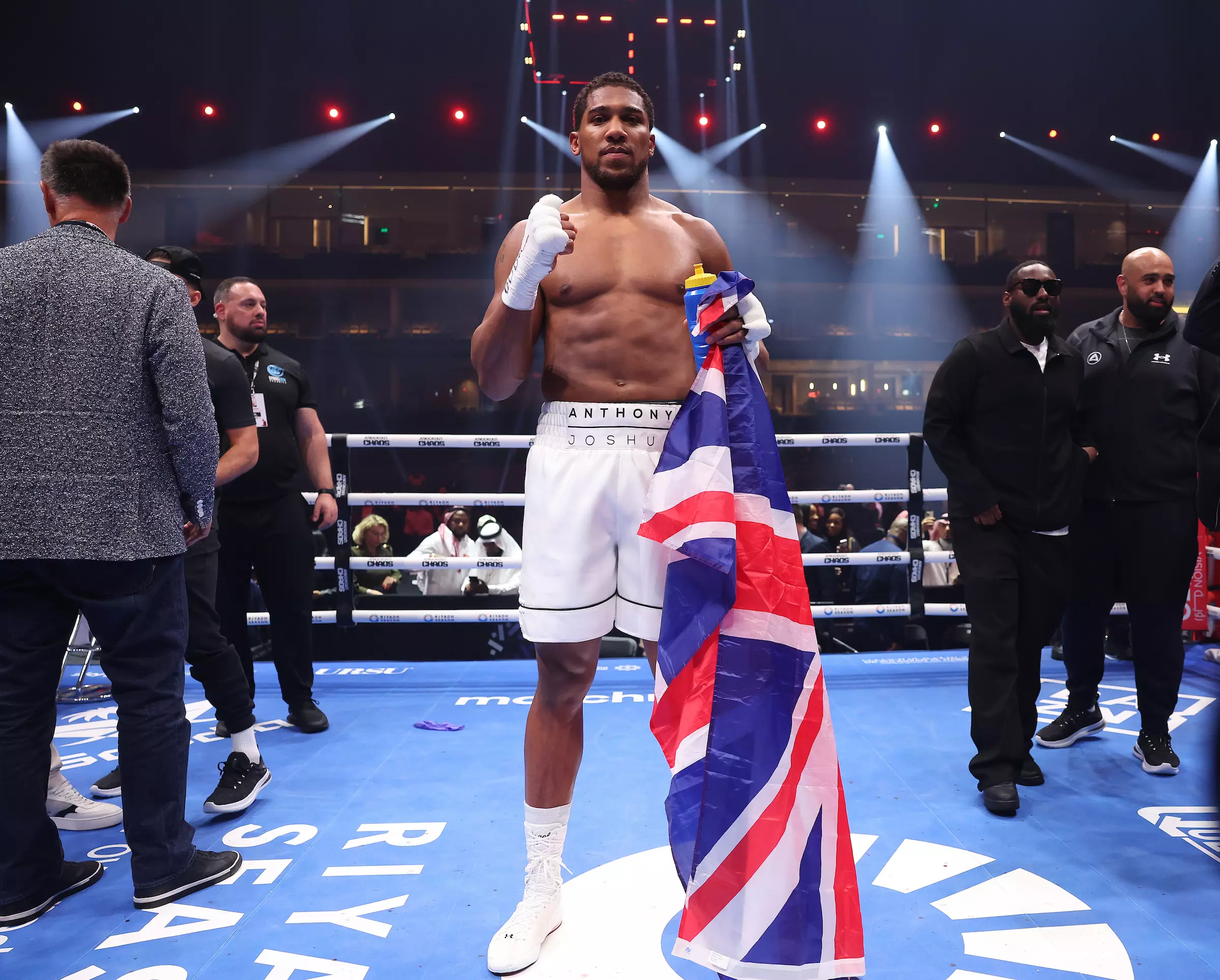 Eddie Hearn Discusses Possible Big Opponents for Anthony Joshua