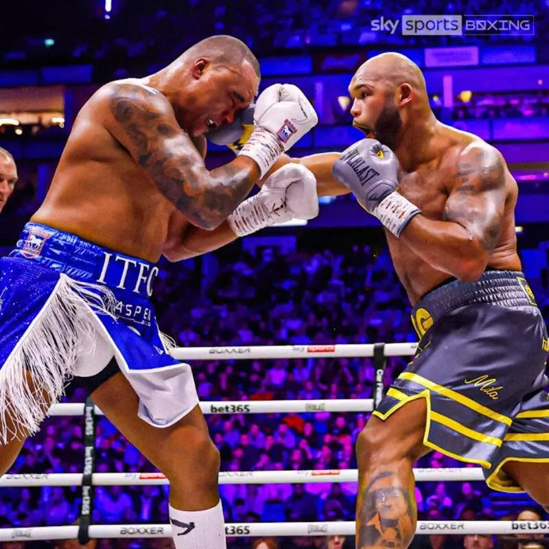 Five Memorable All-British Heavyweight Fights