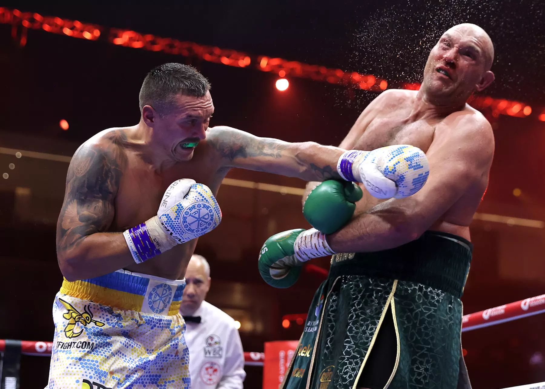 Oleksandr Usyk addresses Moses Itauma and retirement rumours