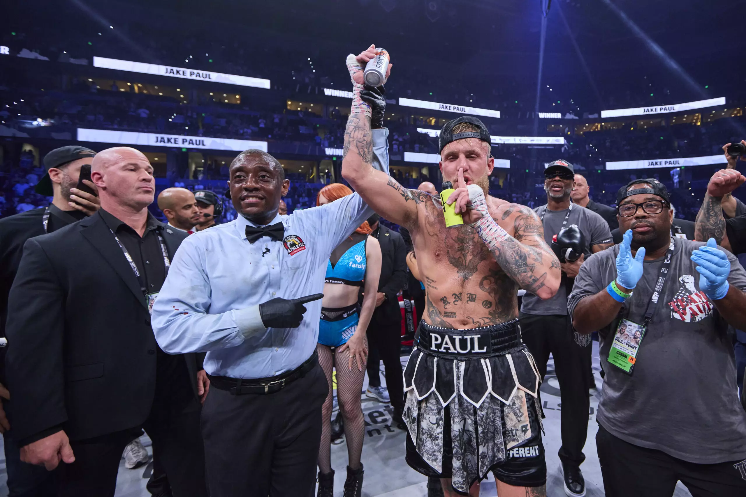 Oscar De La Hoya Gives Honest Verdict on Jake Paul - Jake Paul vs Chavez