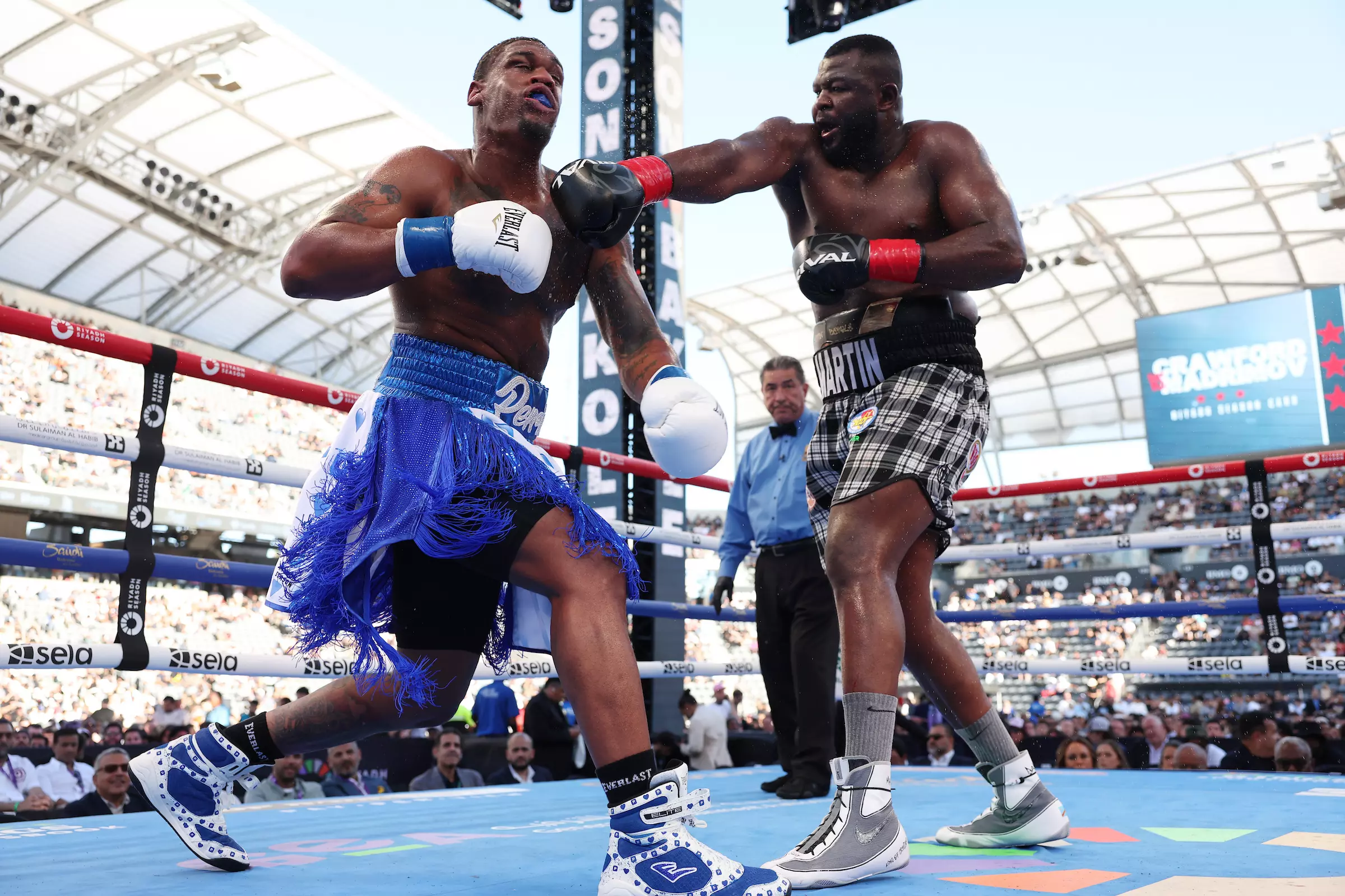 Joseph Parker vs Martin Bakole: Tony Bellew Weighs In