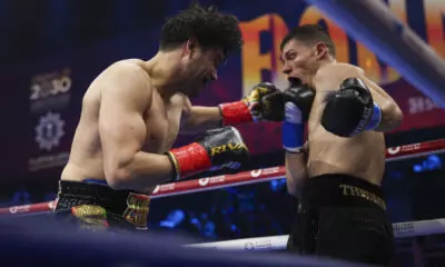 Ramirez vs Benavidez: Gilberto Ramirez lands left hook against Chris Billam-Smith