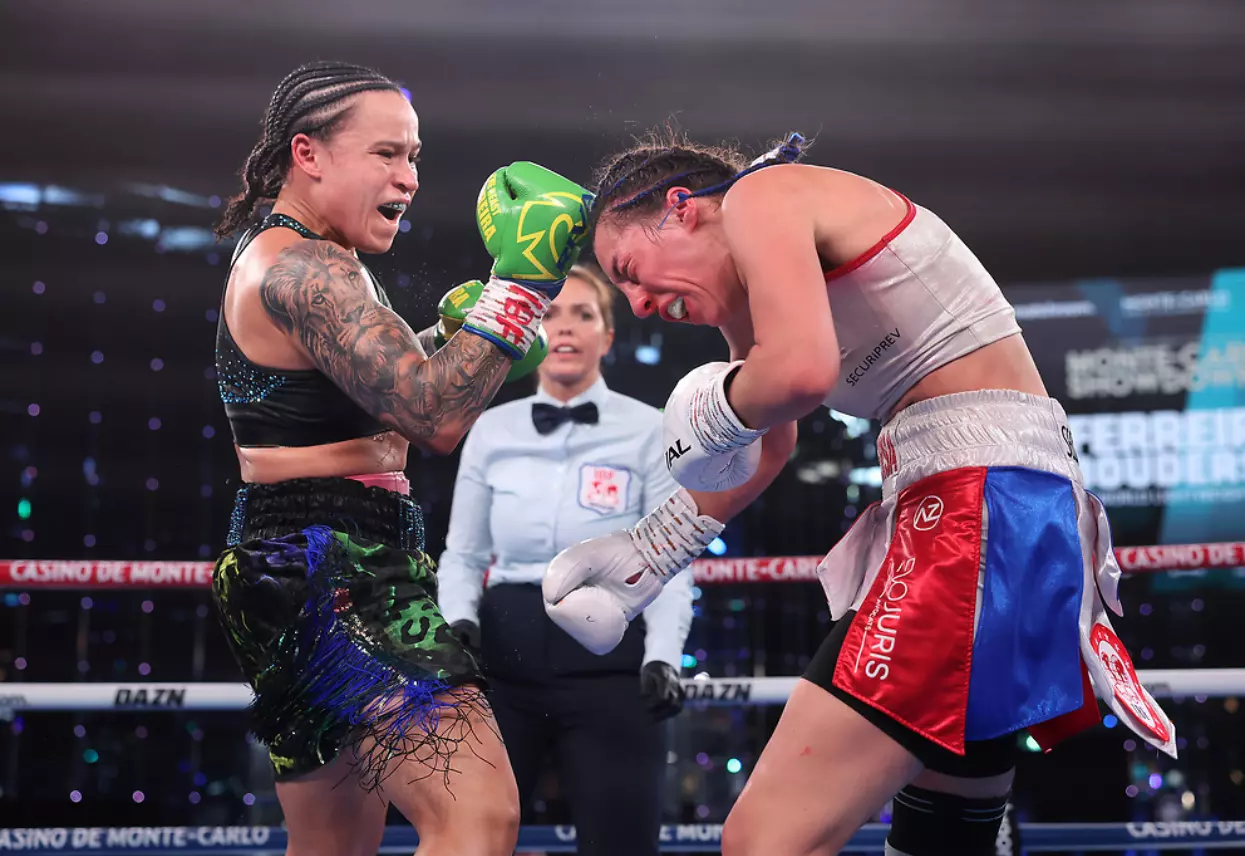 Beatriz Ferreira Dominates Licia Boudersa to Remain Lightweight Champion